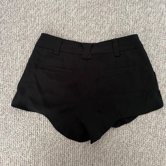 Alice + Olivia Micro Mini Shorts - Picture 4 of 6